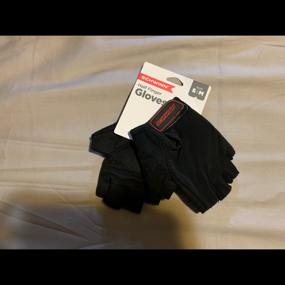 Schwinn Short Finger Gloves